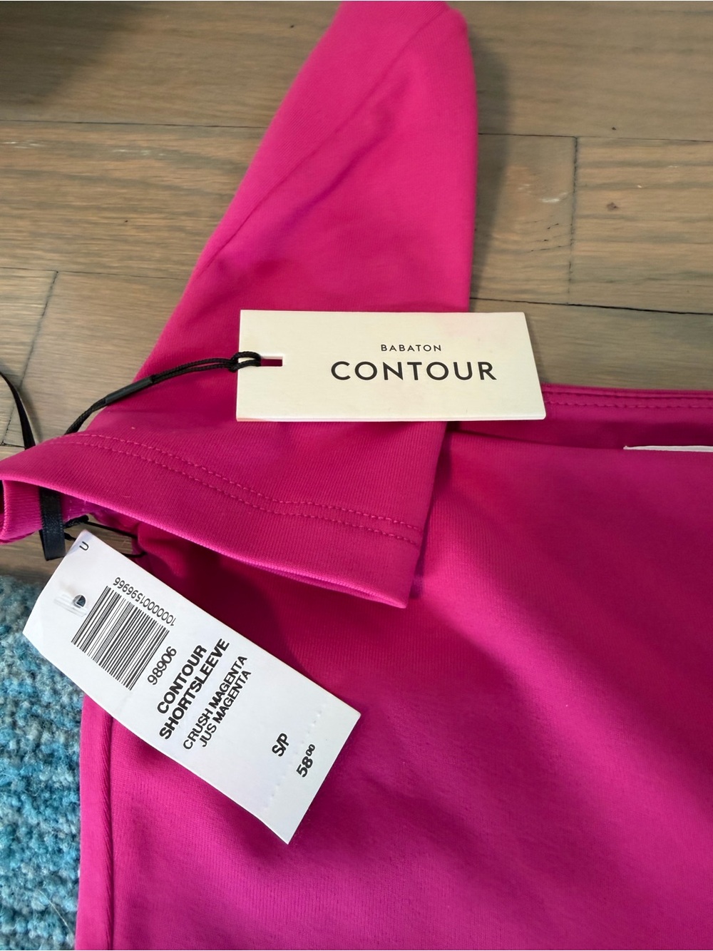 Aritzia Babaton Contour Short Sleeve Top in Rose Pink